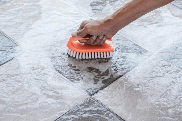 ceramic tile cleaning, commercial flooring maintenance, tile maintenance, Indianapolis, fort Wayne, Lafayette, northwest Indiana